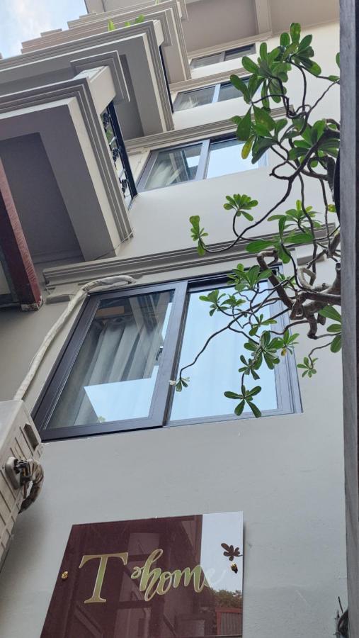 T Home Balcony Homestay هانوي المظهر الخارجي الصورة