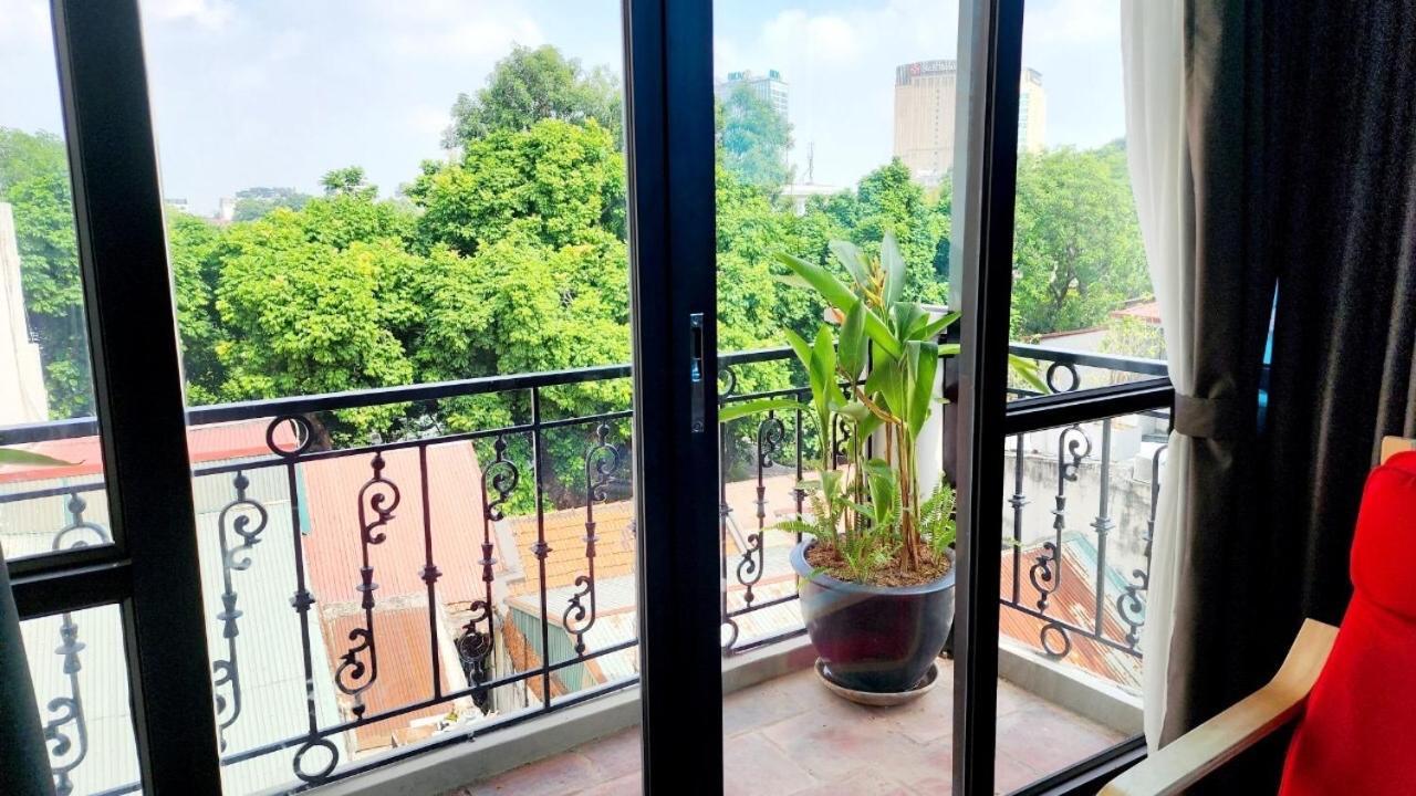 T Home Balcony Homestay هانوي الغرفة الصورة